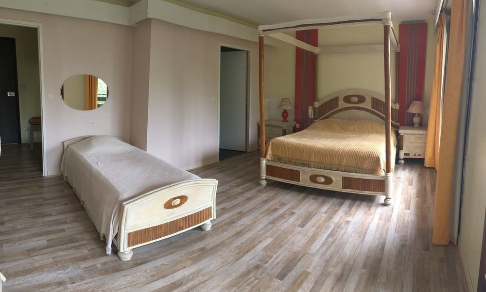 Brit Hotel Du Laca - Capvern Eksteriør bilde